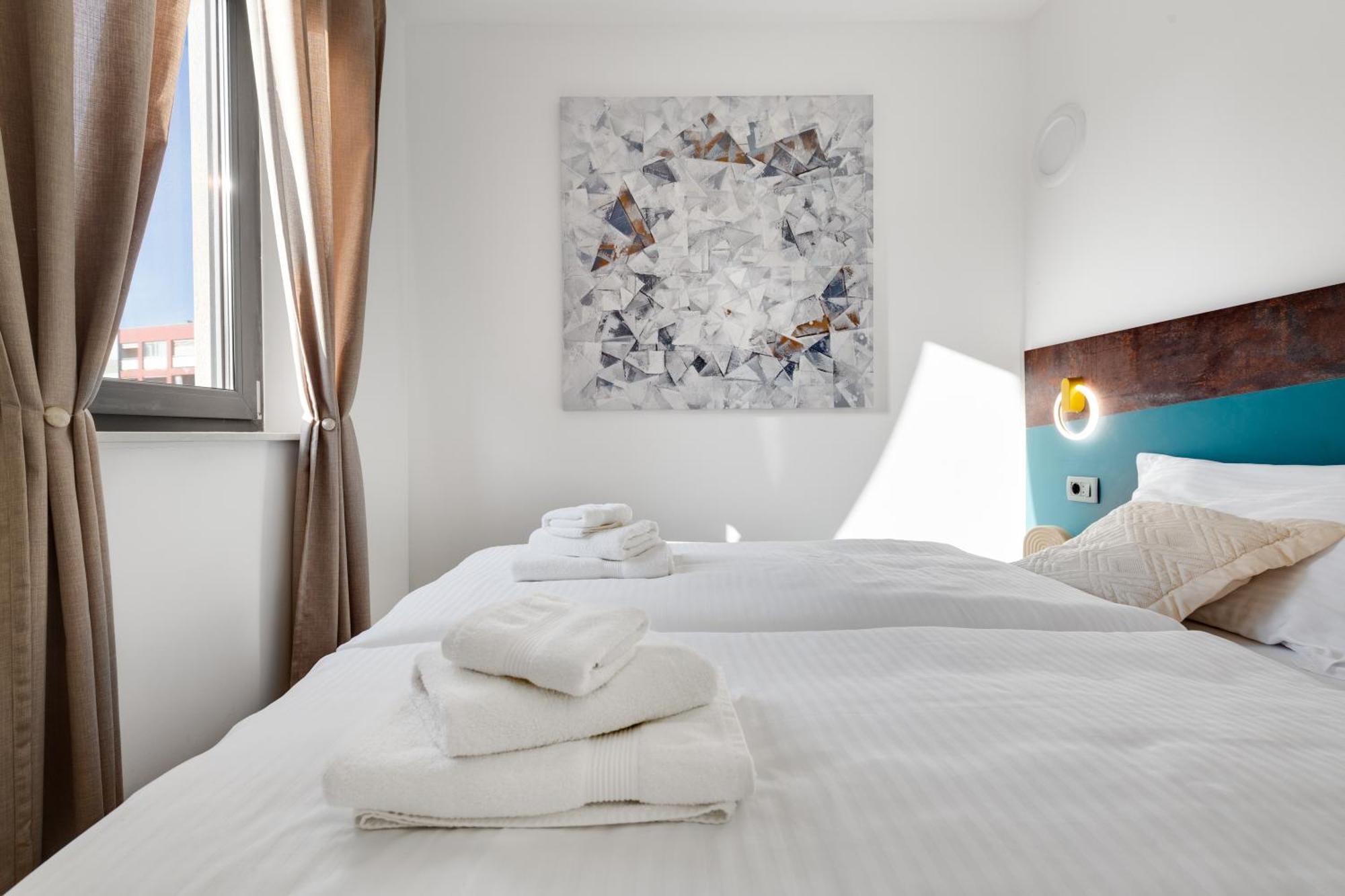 Tres Fenestras Zadar - Private Parking Apartment Exterior photo